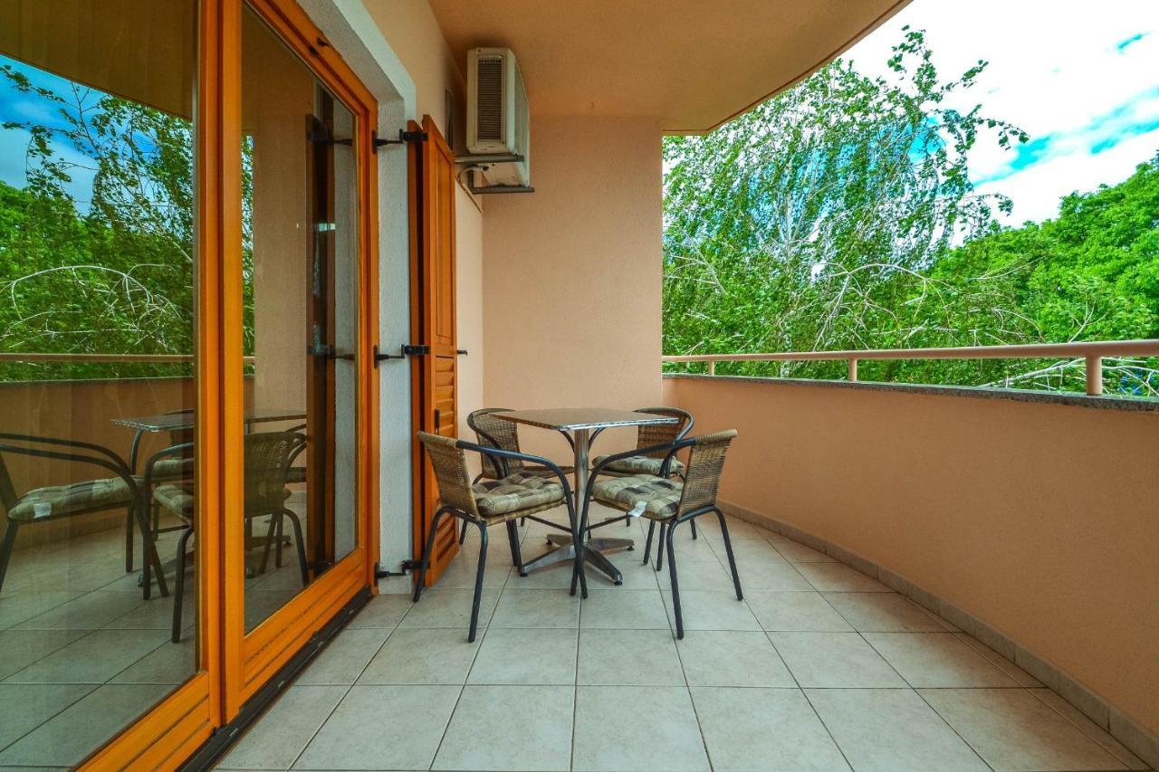 Apartment Moreri Garden